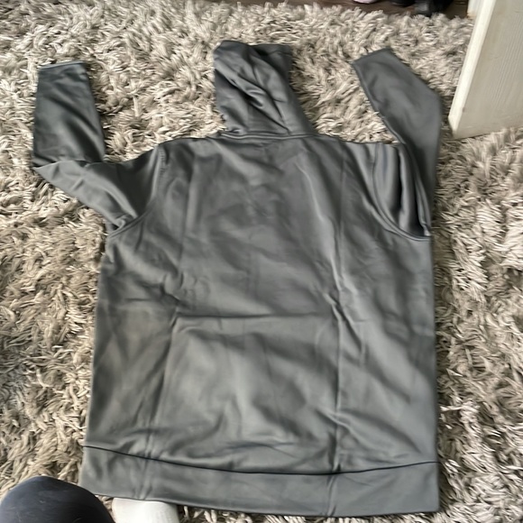 Under armor hoodie - Picture 2 of 2